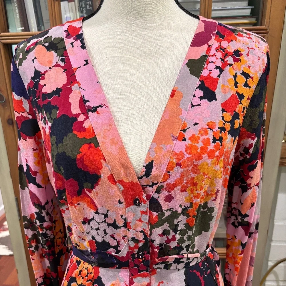 Anthropologie Printed Silk Wrap Dress, Sz 10 - Picture 7 of 14
